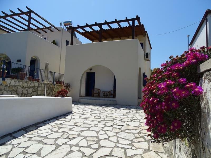 Villa Elan Mouríon Buitenkant foto