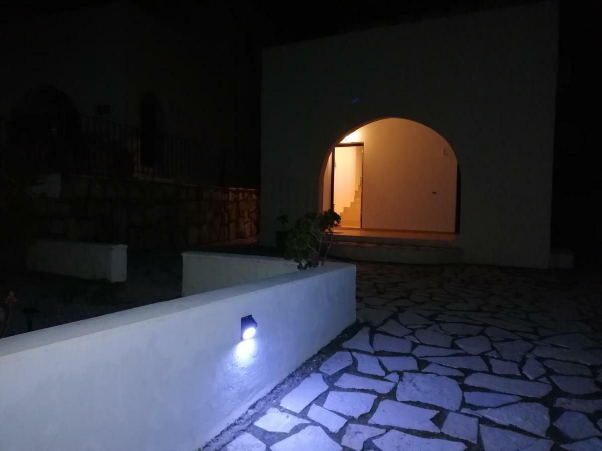 Villa Elan Mouríon Buitenkant foto