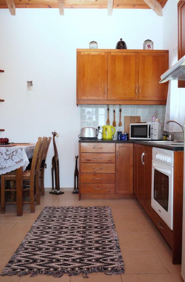 Villa Elan Mouríon Buitenkant foto