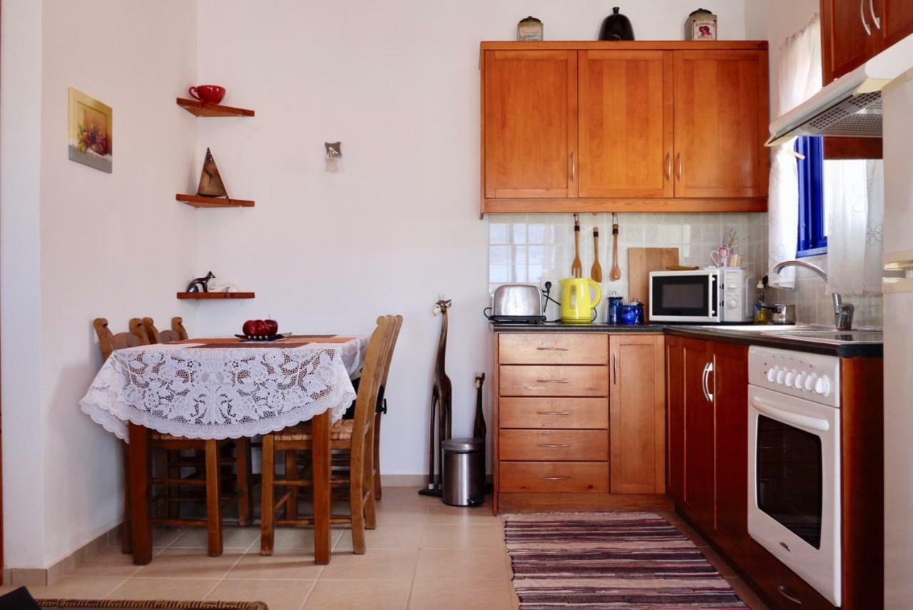 Villa Elan Mouríon Buitenkant foto